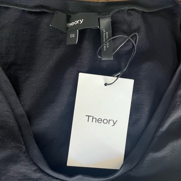 Theory Tubular Tank - Picture 2 of 4